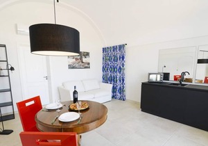House with swimming pool in historic villa in Monopoli n. 4