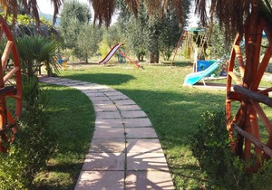 La Paloma Holiday Homes with swimming pools in two-room apartments sleeping 3