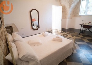 Masseria Fumarola Il Cavaliere II by Typney