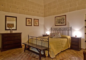 Masseria La Stornara. Mimosa