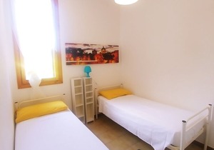 Small villa by the sea (Int. 2) 2 steps from the sea