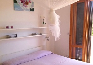 Terraced house near the sea (int. 1)