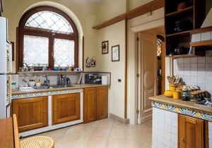 Villa 'Palazzo Paladini' in the City Center with Pool and Wi-Fi