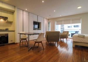 w* | Elegant Loft with Balcony in Barranco