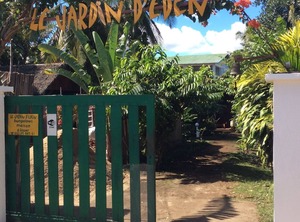 Bungalow The Garden Of Eden | Hell-Ville