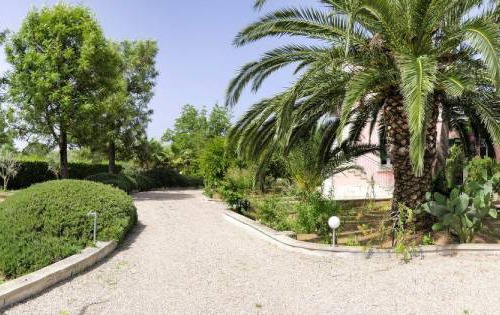 Cutrofiano House | 100 m² House ∙ 3 bedrooms ∙ 6 guests