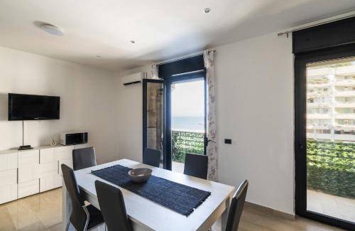 Municipio 3 Apartment | 120 m² Apartment ∙ 2 bedrooms ∙ 6 guests