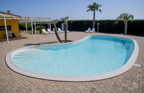 Melissano Villa | 180 m² Villa ∙ 4 bedrooms ∙ 8 guests