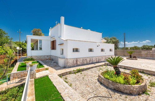 Fumarola Villa | 180 m² Villa ∙ 4 bedrooms ∙ 8 guests