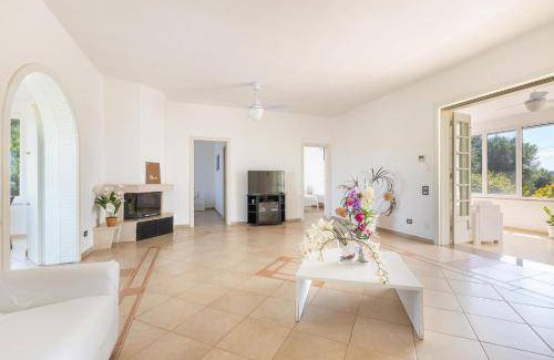 Fumarola Villa | 180 m² Villa ∙ 4 bedrooms ∙ 8 guests