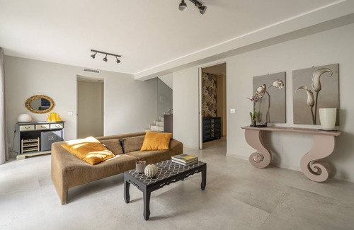 Municipio 5 Apartment | 185 m² Apartment ∙ 4 bedrooms ∙ 8 guests