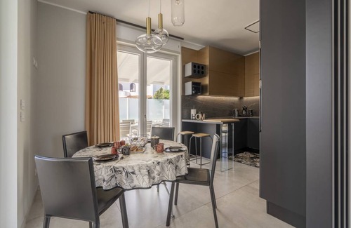 Municipio 5 Apartment | 185 m² Apartment ∙ 4 bedrooms ∙ 8 guests