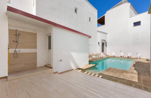 Andrano House | 230 m² House ∙ 5 bedrooms ∙ 15 guests