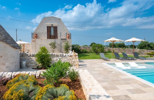 Locorotondo Villa | 230 m² Villa ∙ 4 bedrooms ∙ 8 guests