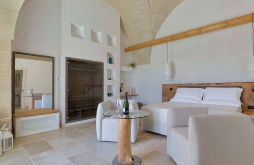Otranto House | 2363 Masseria Longa - Camera Matrimoniale Deluxe