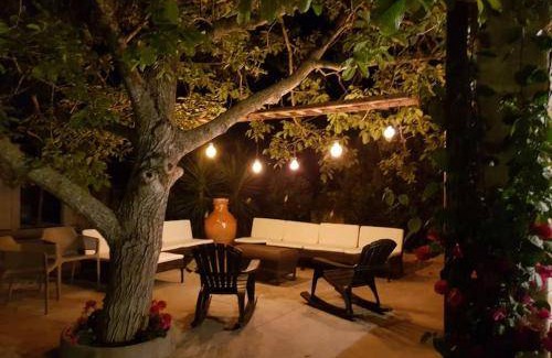 Oria Villa | 260 m² Villa ∙ 4 bedrooms ∙ 8 guests