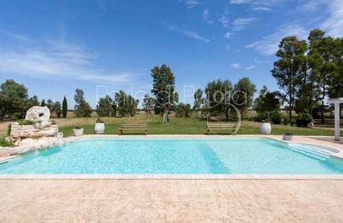San Donaci House | 300 m² House ∙ 4 bedrooms ∙ 10 guests
