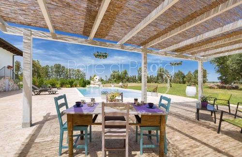 San Donaci House | 300 m² House ∙ 4 bedrooms ∙ 10 guests