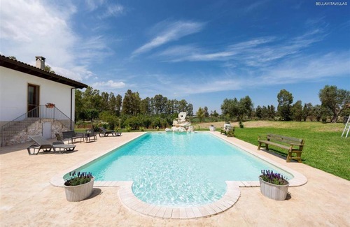 San Donaci Villa | 300 m² Villa ∙ 1 bedroom ∙ 10 guests