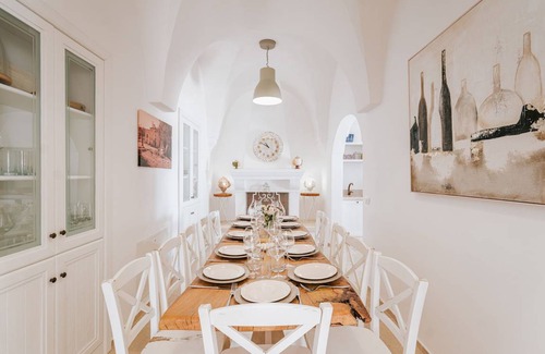 Pezze di Greco Villa | 300 m² Villa ∙ 6 bedrooms ∙ 12 guests