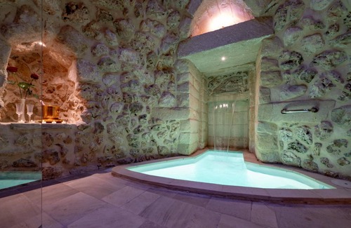 Castrignano de' Greci Resort | 340 m² Luxury rental ∙ 5 bedrooms ∙ 10 guests