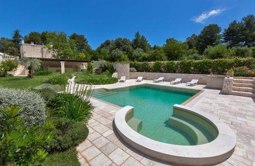 Laureto Villa | 350 m² Villa ∙ 5 bedrooms ∙ 12 guests