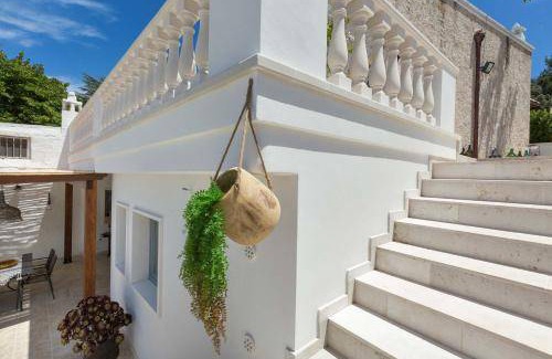 Laureto Villa | 350 m² Villa ∙ 5 bedrooms ∙ 12 guests