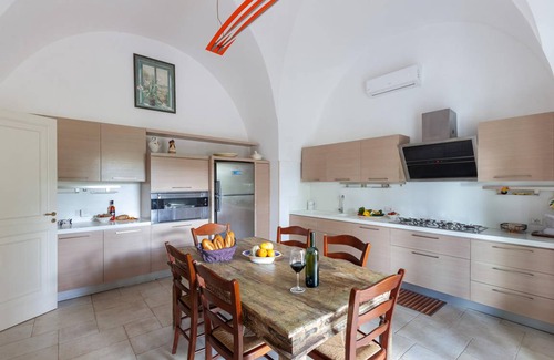 Galatina Villa | 350 m² Villa ∙ 5 bedrooms ∙ 10 guests