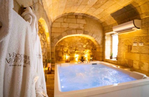 Mottola Hotel | 38 m² Hotel ∙ 2 guests