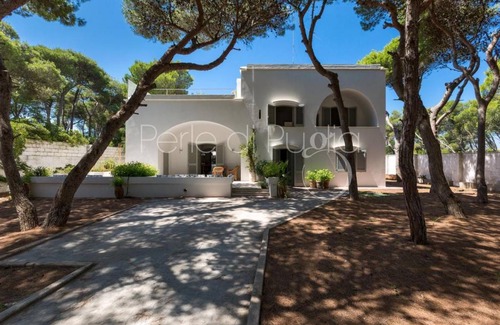Torre Specchia Ruggeri House | 450 m² House ∙ 5 bedrooms ∙ 12 guests