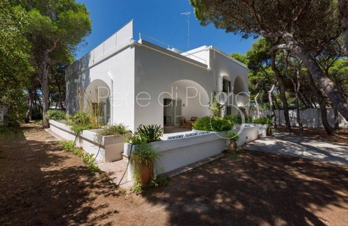 Torre Specchia Ruggeri House | 450 m² House ∙ 5 bedrooms ∙ 12 guests