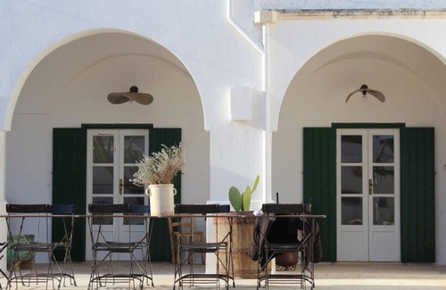 Martina Franca Villa | 489 m² Villa ∙ 7 bedrooms ∙ 18 guests