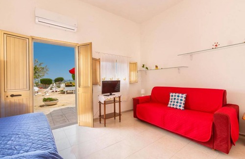 Torre Lapillo Apartment | 50 m² Apartment ∙ 2 bedrooms ∙ 4 guests