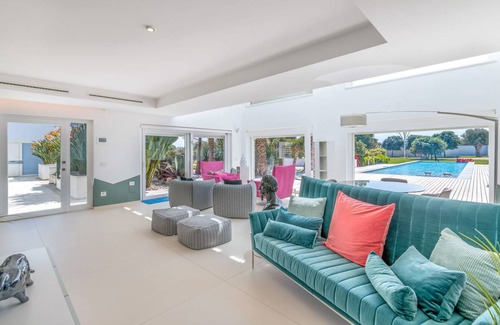 L'Assunta Villa | 500 m² Villa ∙ 3 bedrooms ∙ 6 guests