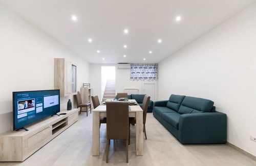 Municipio 5 Apartment | 65 m² Apartment ∙ 2 bedrooms ∙ 6 guests