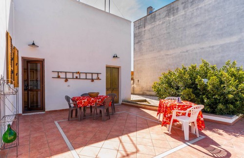Casamassella House | 65 m² House ∙ 1 bedroom ∙ 3 guests