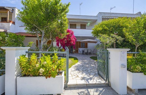 Torre Saracena House | 70 m² House ∙ 1 bedroom ∙ 4 guests
