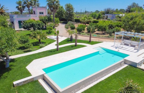 Cutrofiano Villa | 85 m² Villa ∙ 3 bedrooms ∙ 6 guests