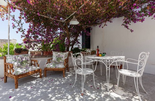 Centro Storico Villa | 850 m² Villa ∙ 5 bedrooms ∙ 10 guests