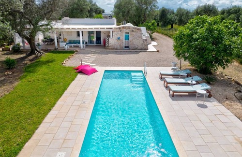 San Vito dei Normanni Villa | 95 m² Villa ∙ 3 bedrooms ∙ 6 guests