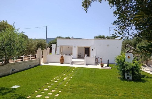 Ostuni Villa | 97 m² Villa ∙ 3 bedrooms ∙ 6 guests