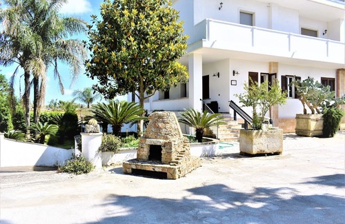 Lucugnano Hotel | Agriturismo Santa Croce