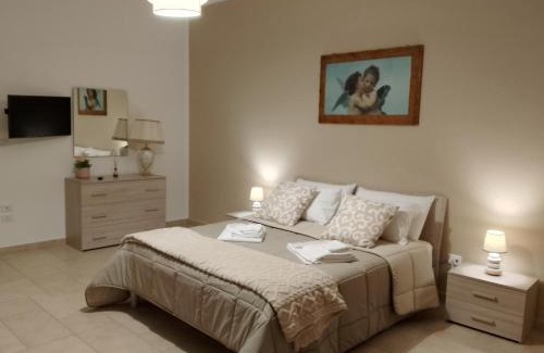 Ceglie Messapica Villa | Antica Foggia Vetere villa con piscina