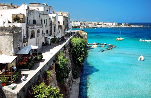 Otranto Apartment | Apartment A6 - Ground Floor with Front and Back Garden