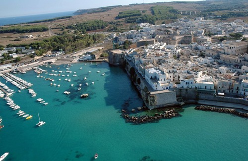 Otranto Apartment | Apartment A6 - Ground Floor with Front and Back Garden