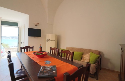Otranto Apartment | Apartment 'Rachele Otranto' with Sea View, Wi-Fi and Air Conditioning