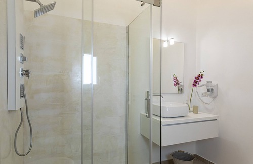 Torre San Giovanni Bed & Breakfast | B&B white petra - Spacious Room - CIN IT075090B400063099