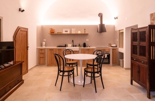 Grottaglie Apartment | Casa Mela by Rentbeat