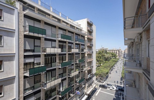 Bari City Centre Apartment | Central Station Apartment – Modern Comfort in the Heart of Bari