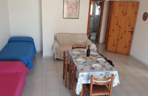 San Foca Apartment | Charming Holiday Home Near The Beach With A Terrace in San Foca